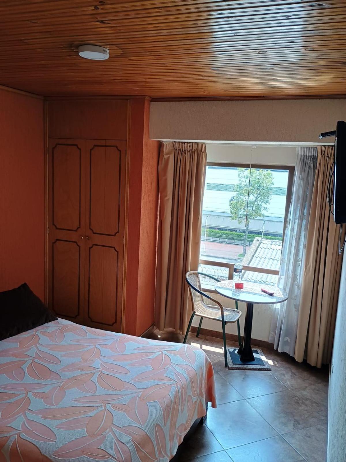 Hoteles Bogota Inn Galerias المظهر الخارجي الصورة